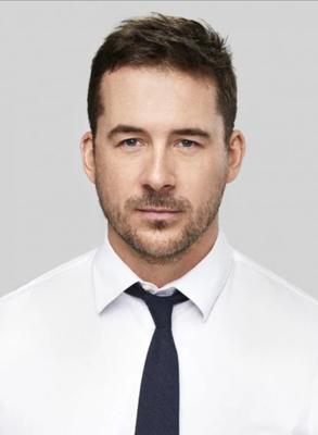 Barry Sloane
